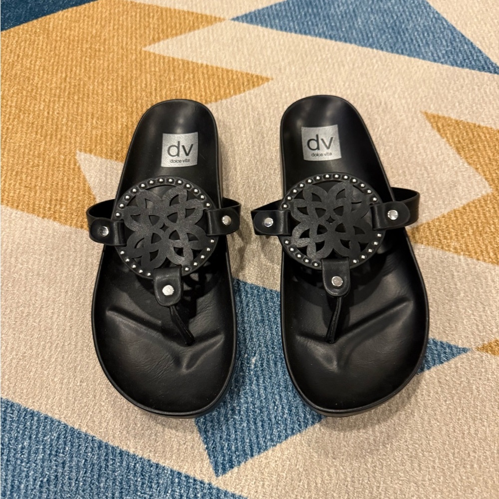 DV by Dolce Vita Black Thong Sandals with Studded Design